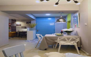 你家餐廳太擠了，看看別人家的！