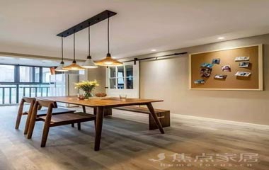 90㎡現(xiàn)代簡約風,放大空間用1招!