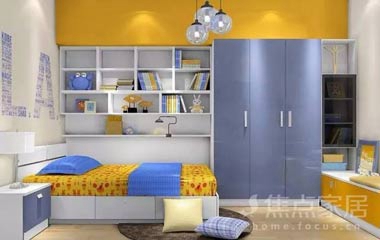 是時(shí)候?yàn)樾膼?ài)的她選衣柜衣架了