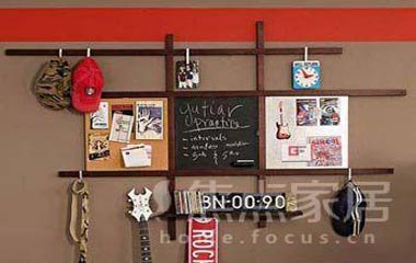 小戶型客廳背景墻 裝飾收納兩相宜