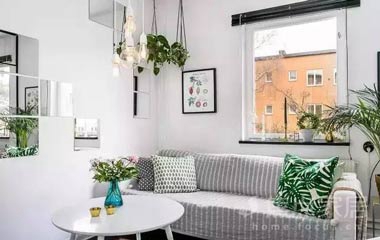 黑框門做隔斷，想要讓陽光不四溢都難