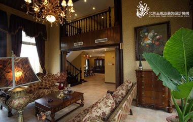 色調與寬敞空間打造尊貴空間