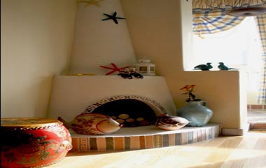 打造浪漫溫馨田園與地中海混搭設(shè)計婚房