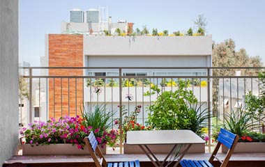 角落幾乎可見陽光的兩居室 陽光滿滿的家