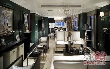 東西方文化的“接點(diǎn)”