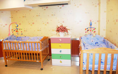 全面二孩帶火二胎經濟 母嬰家居處處顯現新商機